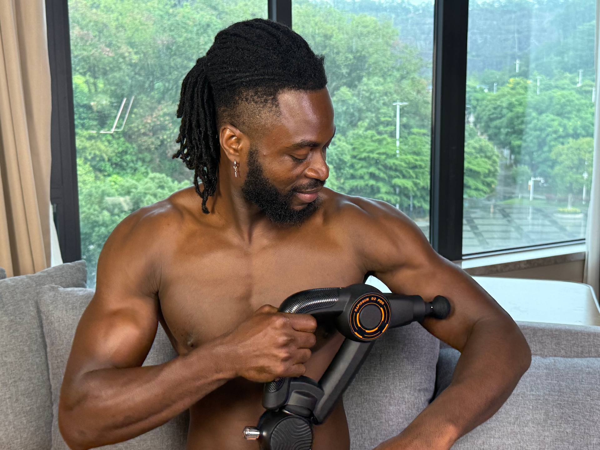 Professional Sports and Fitness Massage Gun Solution